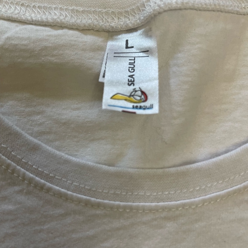 ❌Firm Price ❌ Woman’s NWOT #01 Queen 👸 T-shirt size large. Runs small 🌹 - Picture 3 of 6